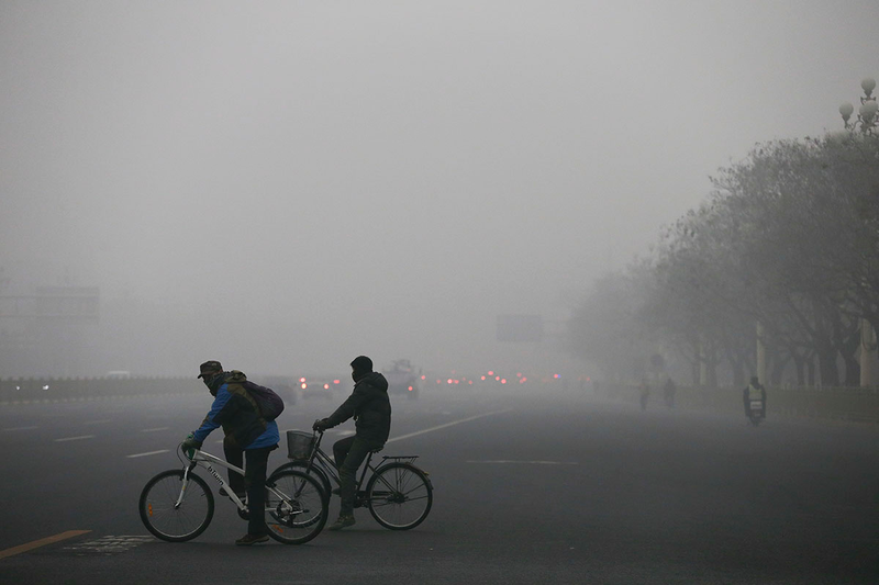 Illustration for article titled Las autoridades chinas decretan la alerta roja por contaminación en Pekín